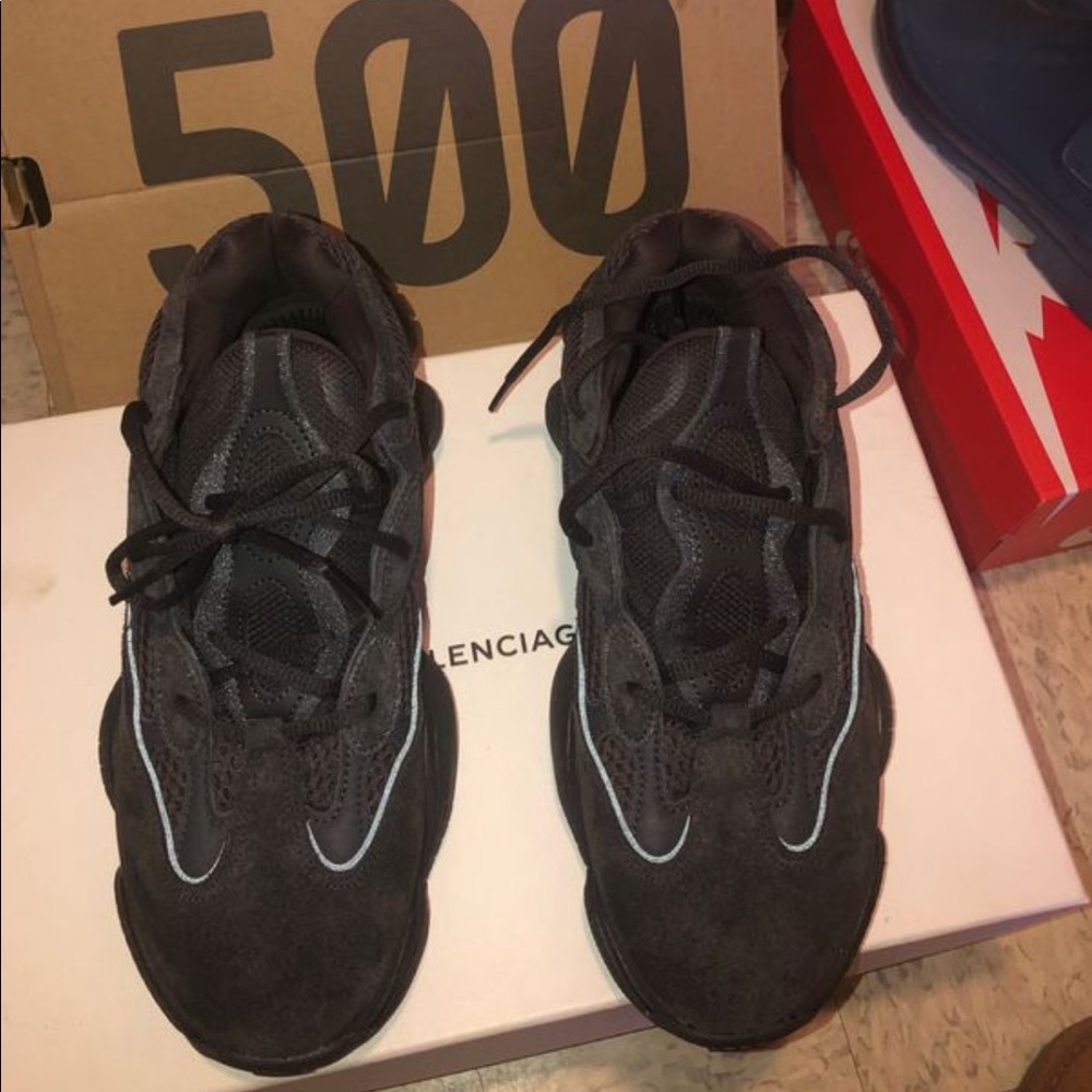 Yeezy 500